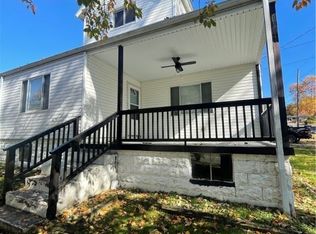 203 W Pennsville St, Connellsville, PA 15425