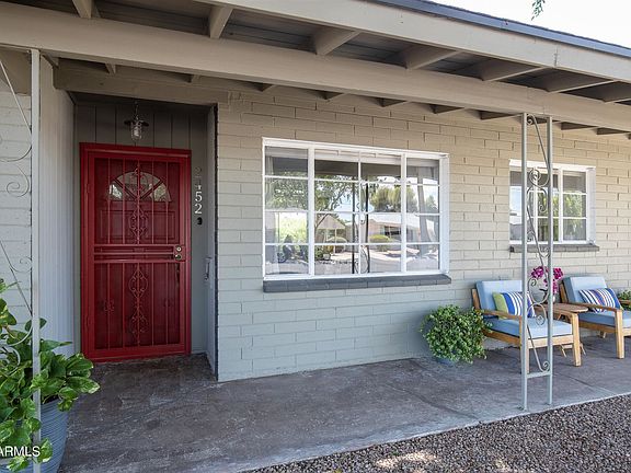 3rd image of 2452 E Highland Ave