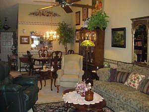4th image of 1001 SE 6th Ave APT 218