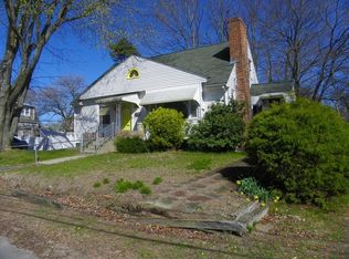 16 Hardy Pond Rd, Waltham, MA 02451