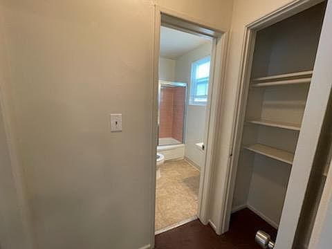 5th image of 1661 College View Dr APT 11