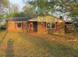 20 S Lincoln Rd, Fayetteville, TN 37334