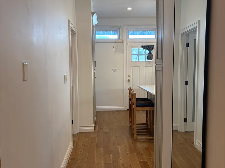 2821 N Springfield Ave #2 — Photo 5