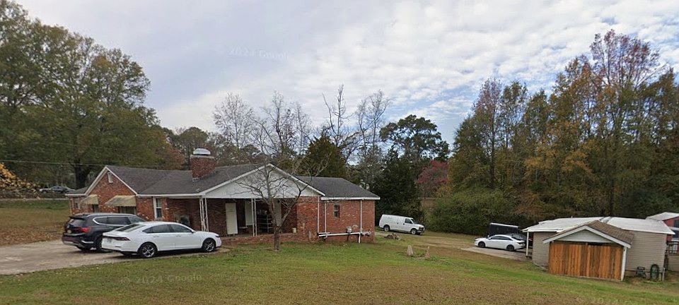 1st image of 3740 35th St SW