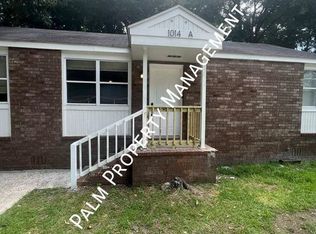 1014 Shawnee St APT A, Savannah, GA 31419