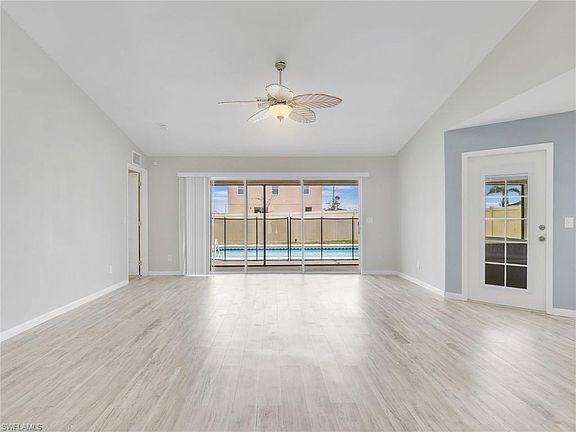 5th image of 2035 NW 16th PL