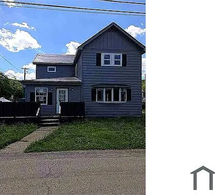 548 Heath St