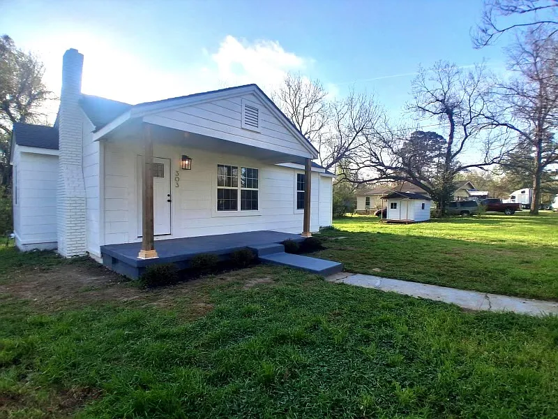 3 bed, 1288 sqft, $1,150 — Photo 2