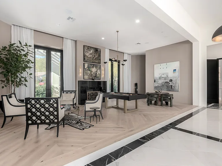 N 65th Pl — Photo 38