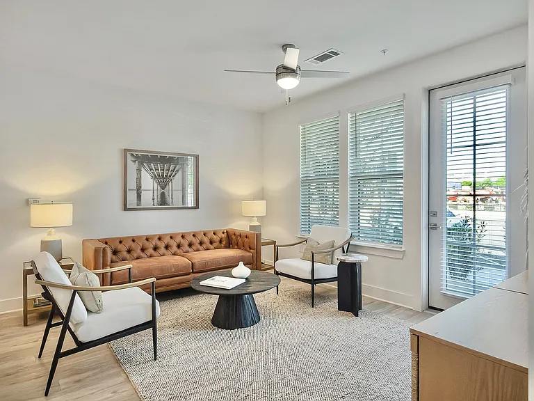 Welcome to the Residences at Sawmill - Luxury Apartment Homes Now Leasing in Summerville, SC