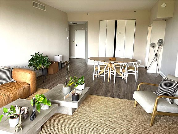 3rd image of 201 Crandon Blvd APT 406