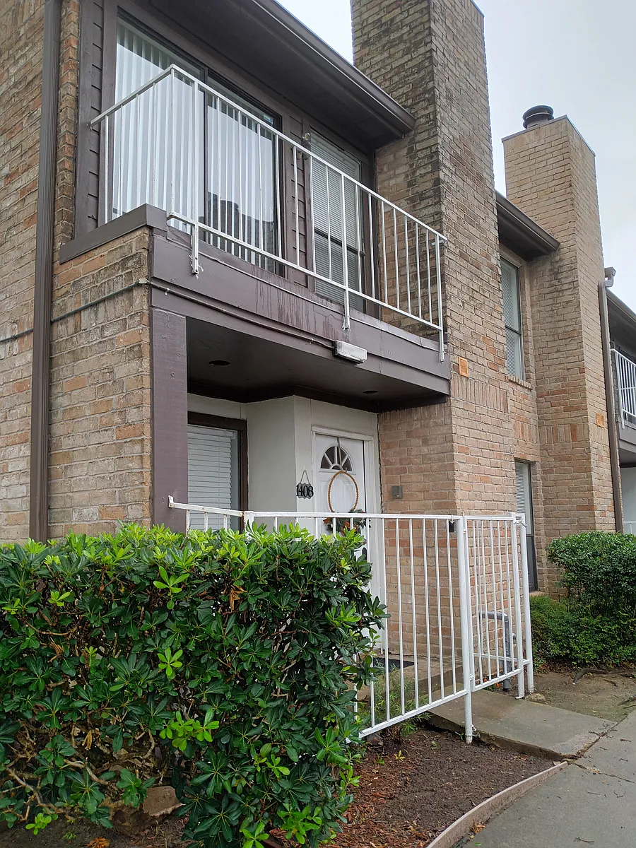 Building Photo - 6633 W Airport Blvd #1408
