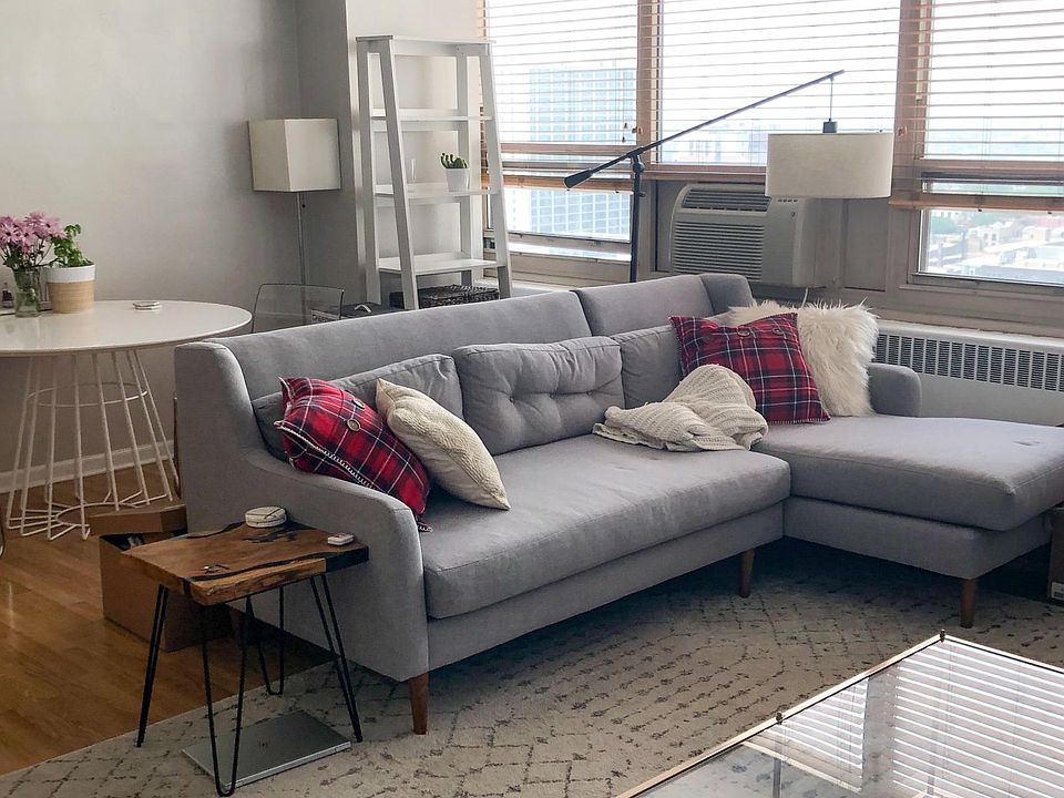 1st image of 3950 N Lake Shore Dr APT 2216