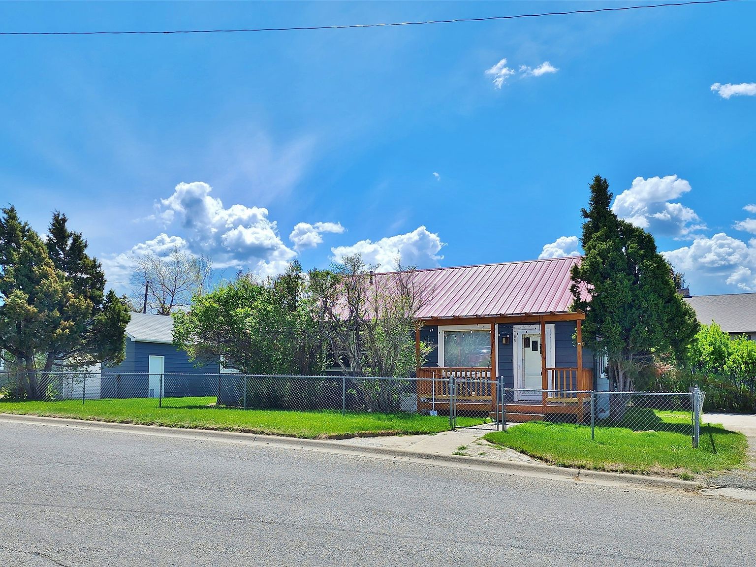 705 Elm St, Helena, MT 59601 Zillow