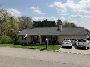 1204 Frederick Dr, Knoxville, TN 37931