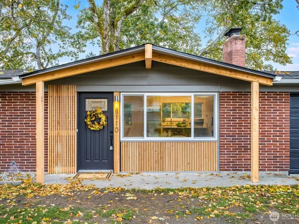 8110 Leschi Road SW, Lakewood, WA 98498