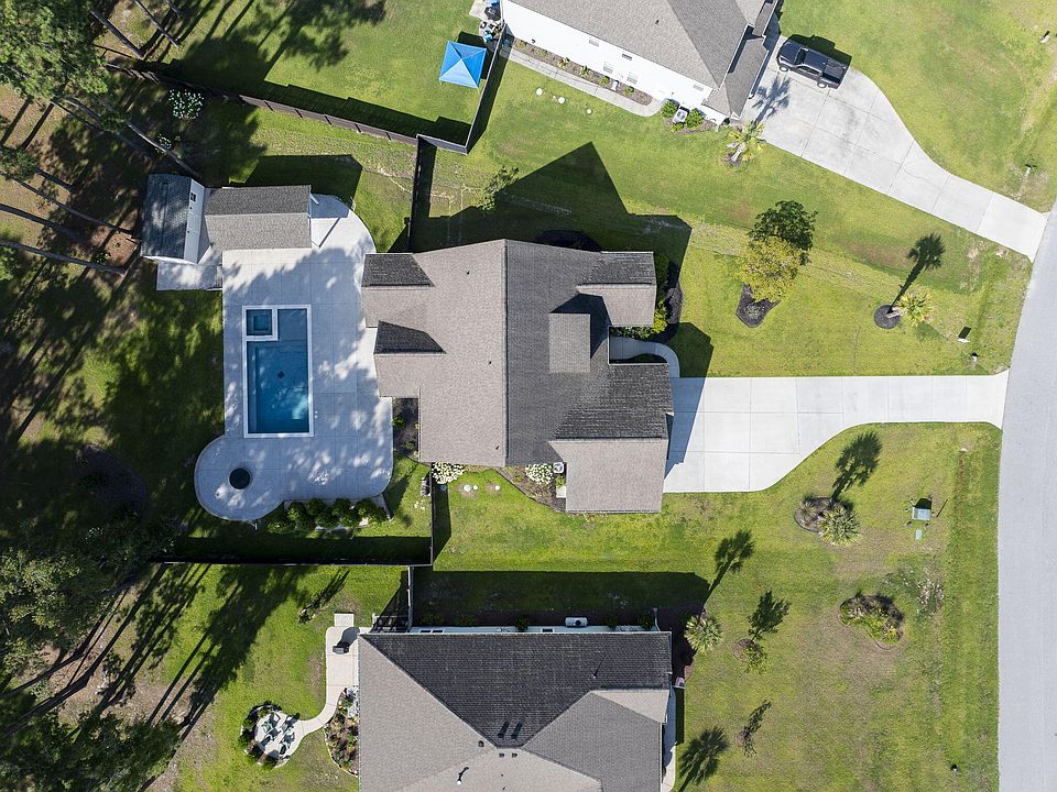 1st image of 421 Bowstring Dr