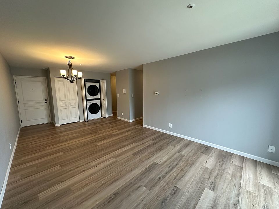 LIVING AREA AND IN UNIT LAUNDRY