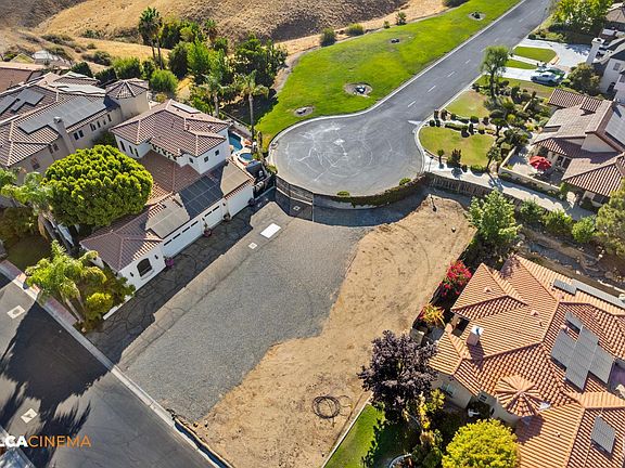 3rd image of 14931 Colonia De Las Rosas