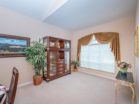 5th image of 5909 Montford Dr