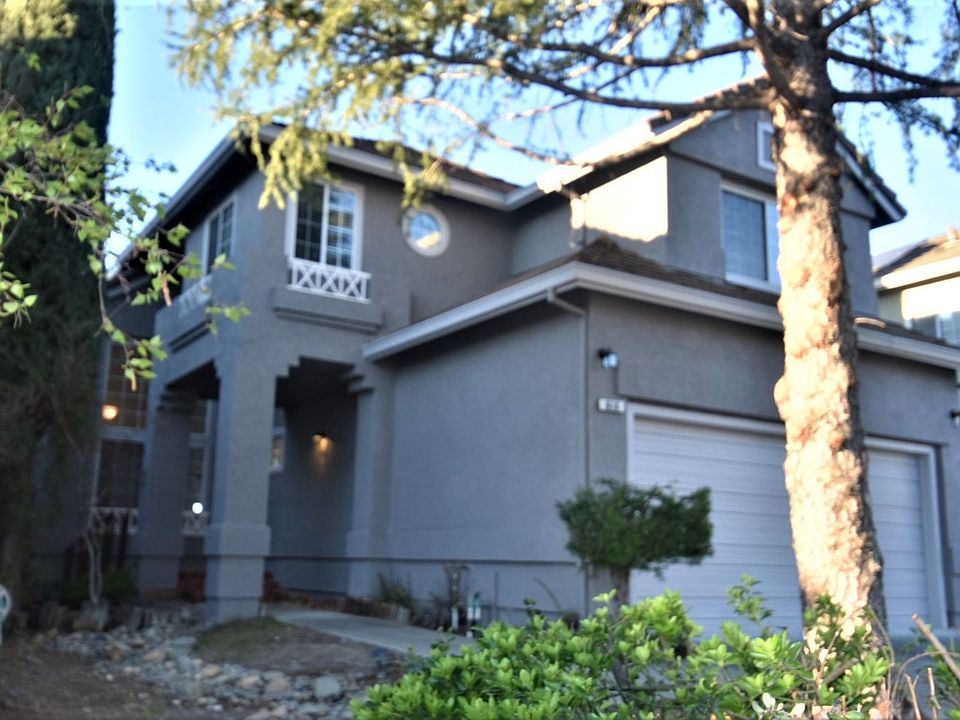 1st image of 618 Eagle River Ct
