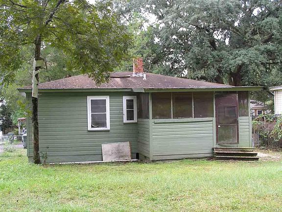 3rd image of 6636 Cedar St