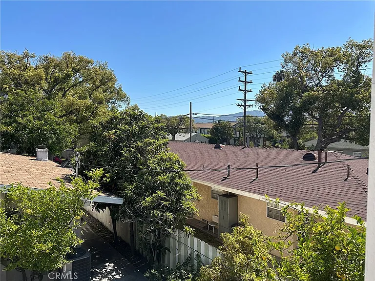 373 Myrtle St #C — Photo 15