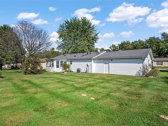 5th image of 10905 Hunters Creek Dr