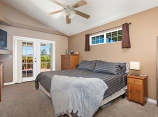 6830 Amber Pl, Lemon Grove, CA 91945