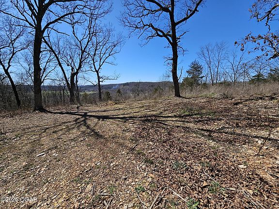 4th image of 72 Elk Springs Rd