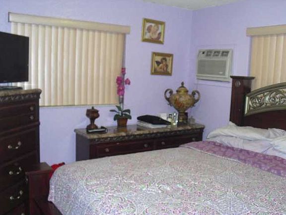 5th image of 20635 NW 38th Ave