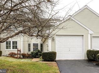 1095 Country Hill Dr, Harrisburg, PA 17111