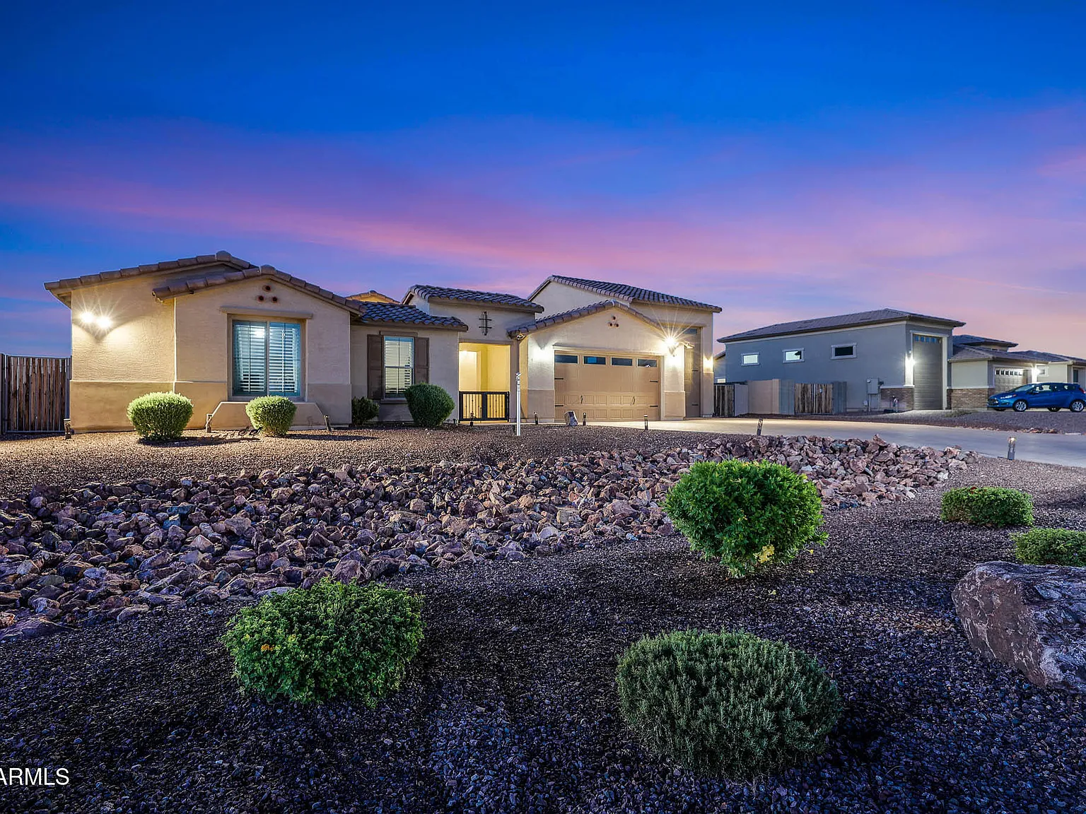 3 bed, 3.5 bath, 3191 sqft, $6,000 — Photo 3