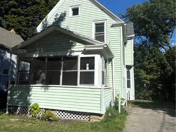 12 Oriole St, Rochester, NY 14613