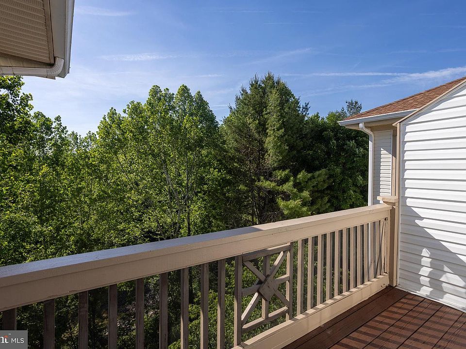 1st image of 602 Churchill Rd APT P