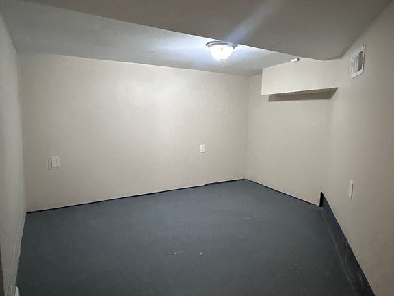 3rd image of 510 79th St S #B