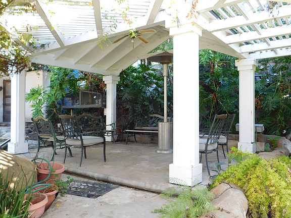 Bkyd Covered Patio By Stream