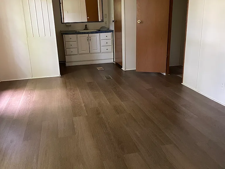 138 Anna Rd — Photo 3