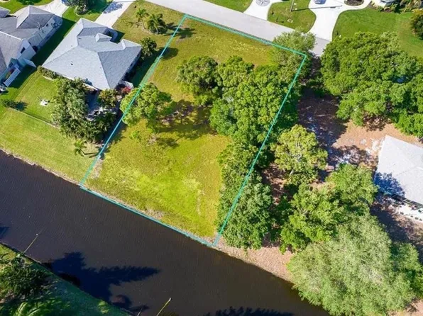 74 Mariner Ln #258, Rotonda West, FL 33947