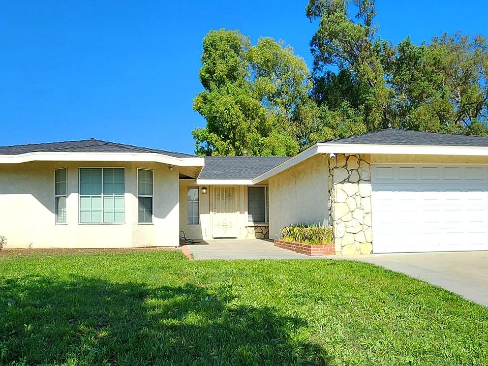1st image of 3888 Valle Vista Dr