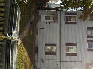 936 Chalkstone Ave, Providence, RI 02908