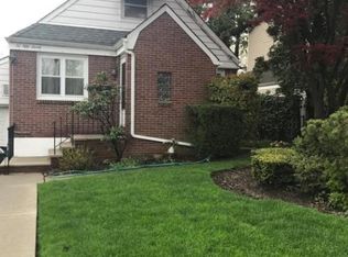 257 Kissel Ave, Staten Island, NY 10310