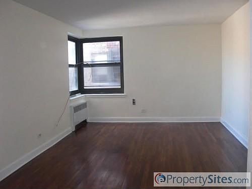 4th image of 3222 92nd St APT 401