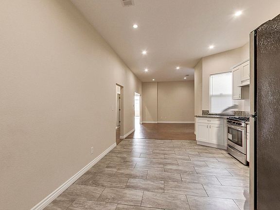 4th image of 4900-4914 3rd St #4908