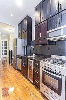 2nd image of 117 1st Ave APT 3