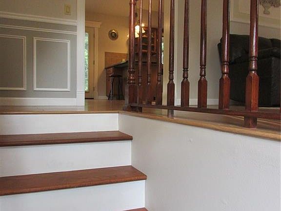 3rd image of 12 Flemming Dr