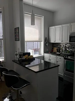 Rented by Voro New York | media 19