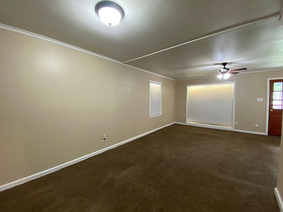 5th image of 3581 Hallbrook St