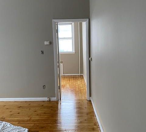 3rd image of 292 Bryant Ave