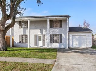 406 Incarnate Word Dr, Kenner, LA 70065